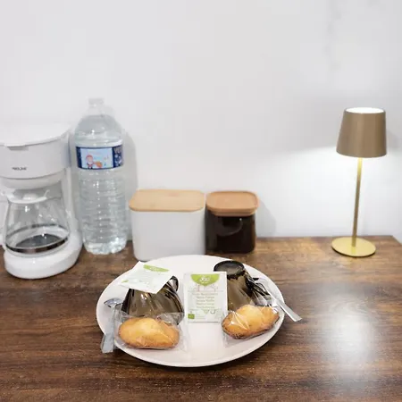 Appartement Zeus De Saint-etienne- Elegant T2 Tgv à 5min *